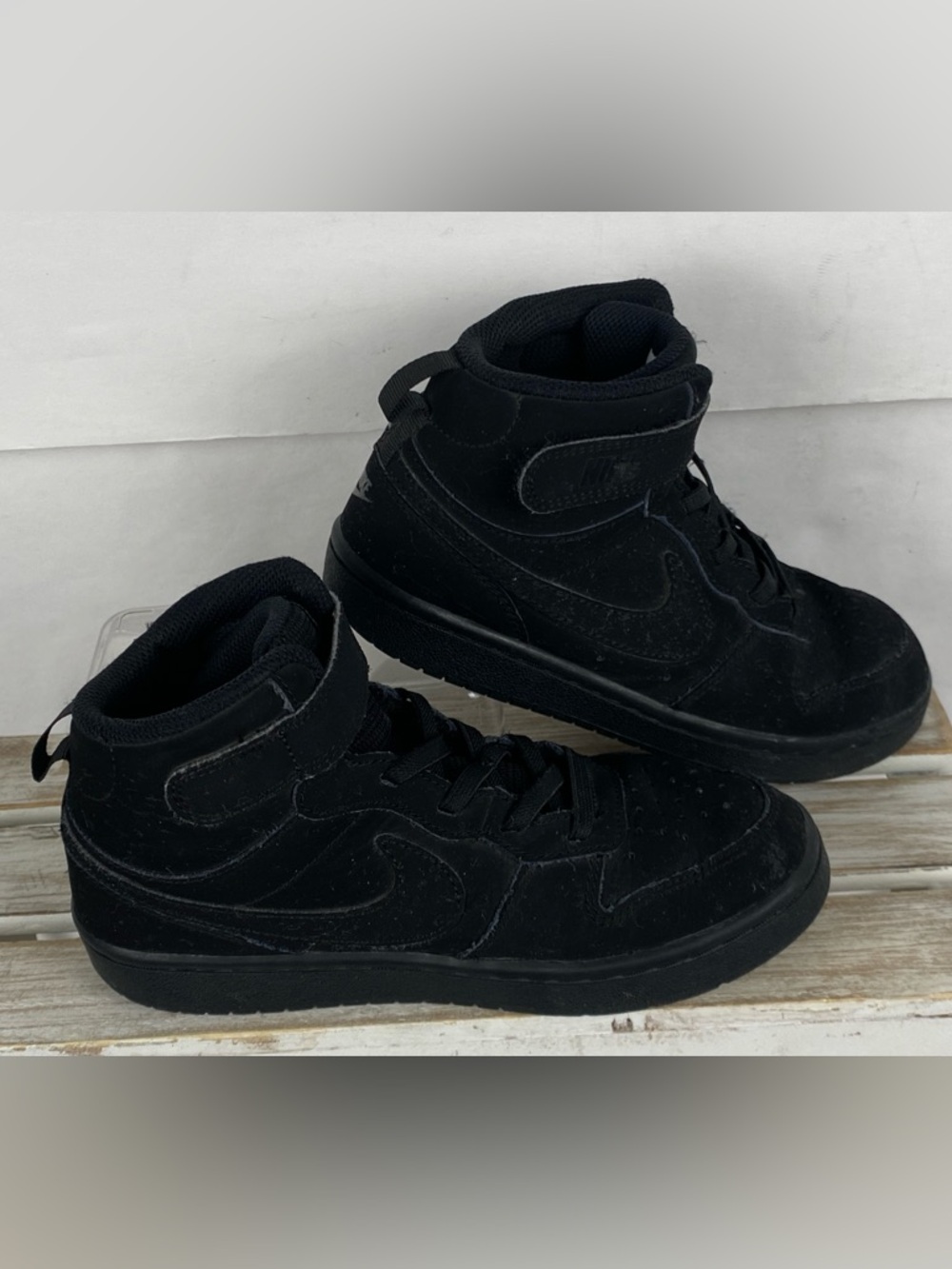 Nike kids Court borough Mid 2 athletic shoes sneakers size 1.5Y black colorway - Picture 6 of 12